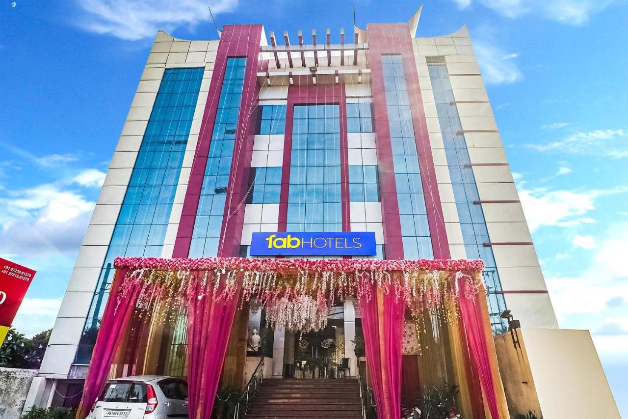 Fabhotel Prime Z Grand Ludhiana Eksteriør bilde